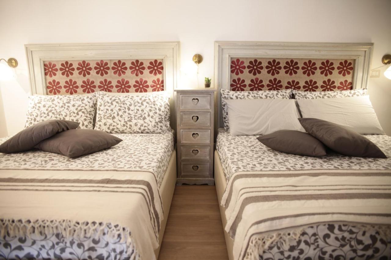 Palazzo Mandurino Luxury Relais Bed & Breakfast Zollino Bagian luar foto
