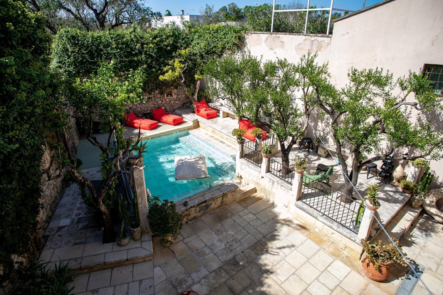 Palazzo Mandurino Luxury Relais Bed & Breakfast Zollino Bagian luar foto