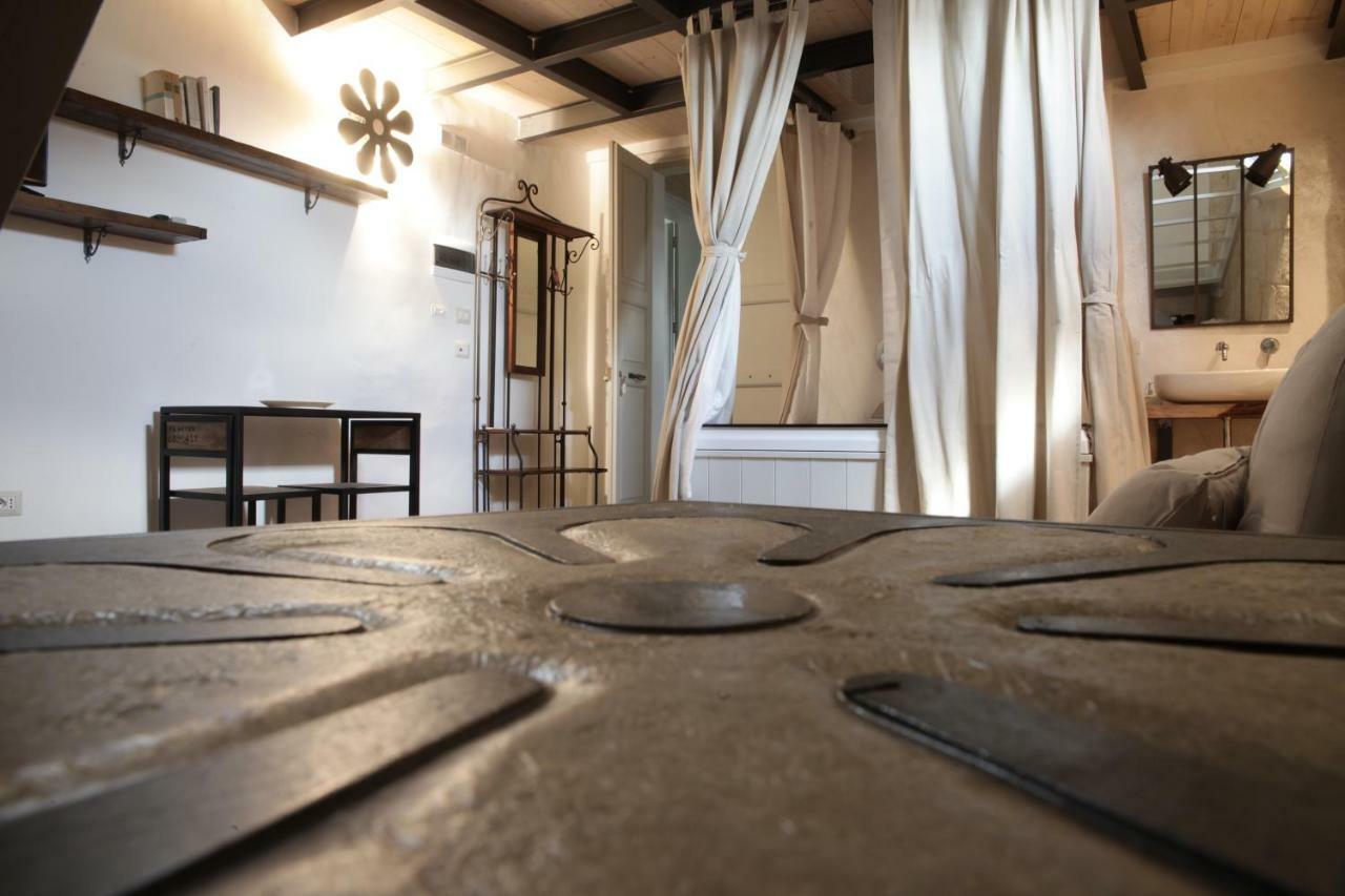 Palazzo Mandurino Luxury Relais Bed & Breakfast Zollino Bagian luar foto